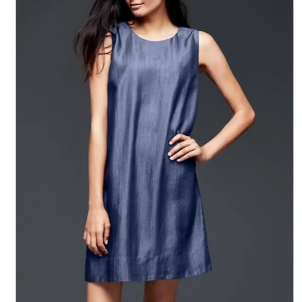 XS GAP SHIMMER CHAMBRAY blue sleeveless preppy SHIFT SHEATH DRESS extra small - Picture 1 of 8